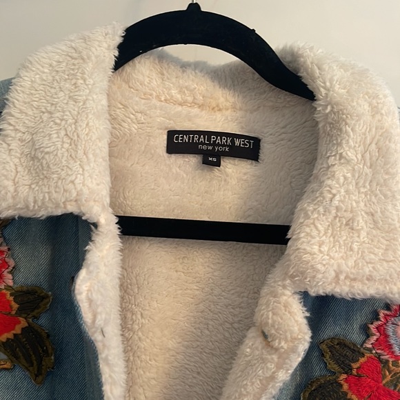 Central Park west denim jacket with fur and embroidery - Picture 5 of 7